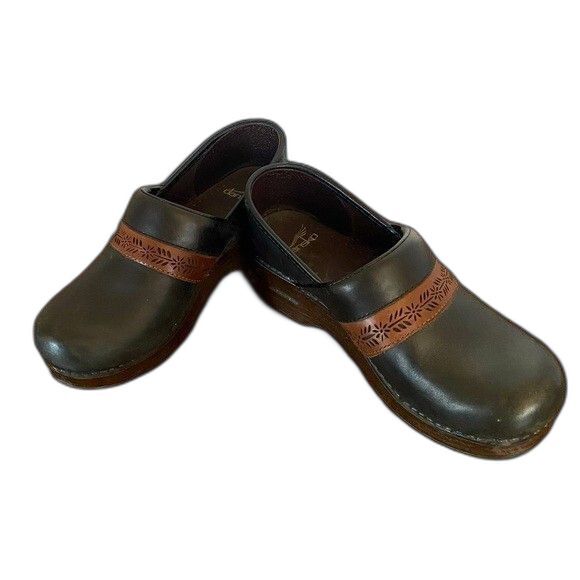 Dansko Womens Shoe Classic Black Leather Clogs Floral Brown Strap US 7.5 - 8 - Picture 1 of 4